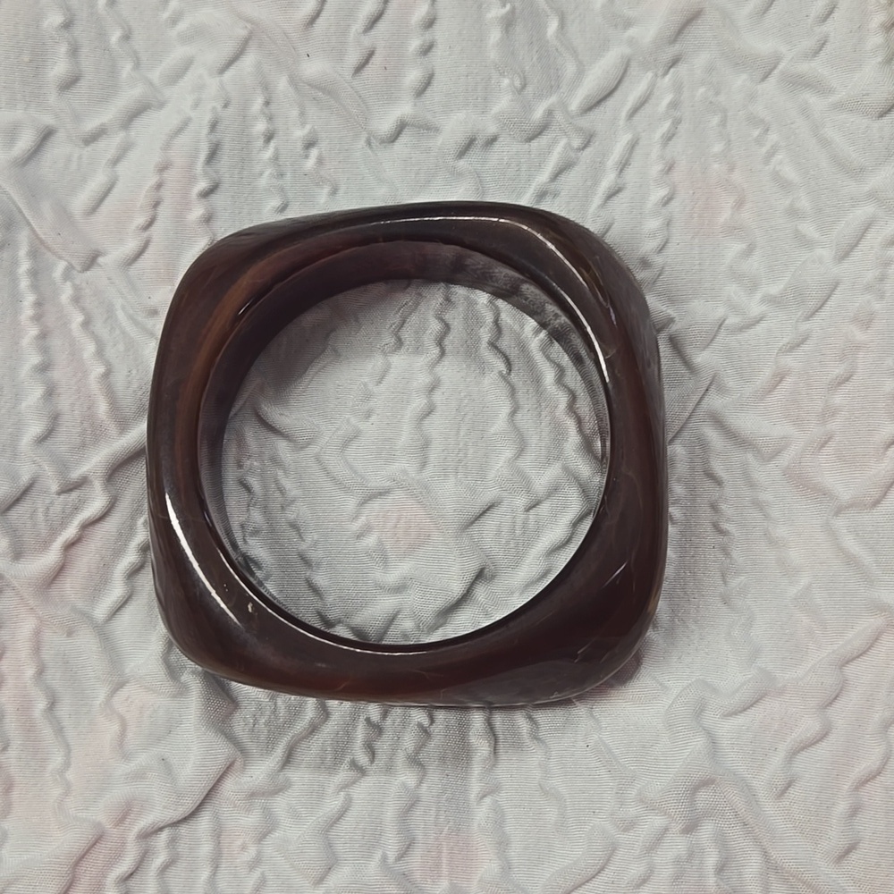Elegant Brown Bangle Bracelet